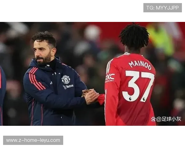 曝阿莫林与曼联铁闸是亲戚，都是马戏团后代！稳居主力备受争议